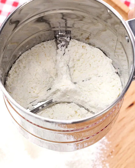 Stainless Steel Handheld Flour Sieve NexivoEdge