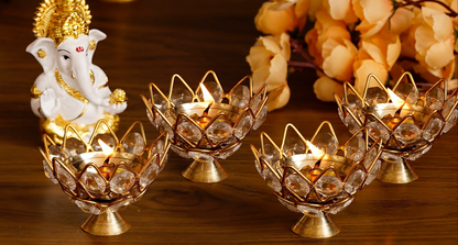 eCraftIndia Set of 4 Lotus Shape Crystal Tea Light Holder b1s18a-ff