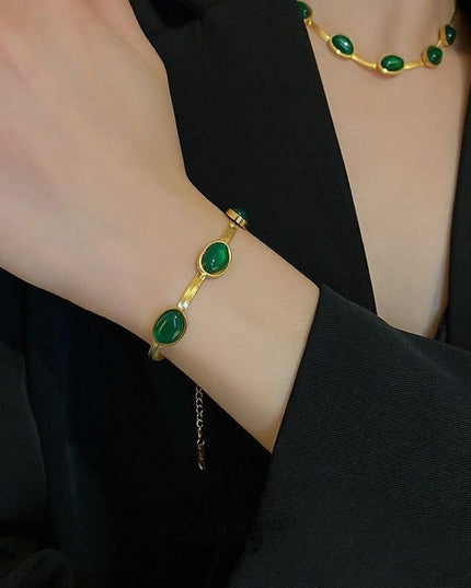 Oval Green Crystal Pendant Necklace Set With Bracelet - Nexivo