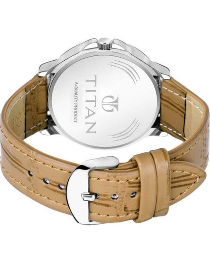 Stylish analog watch with unique design - Nexivo