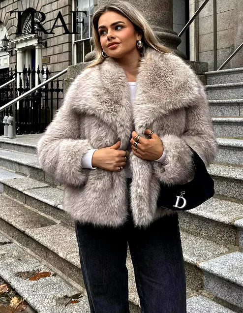 Elegant Spandex Winter Coat NexivoEdge